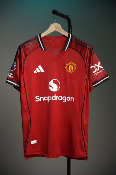 Manchester united  25/26 - home player version
