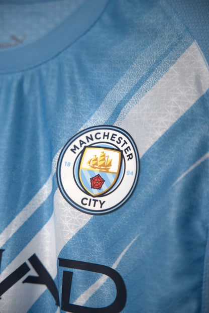 Manchester city  25/26 - home player version