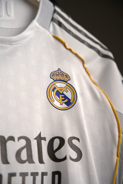 Real madrid  25/26 - home player version (bellingham)